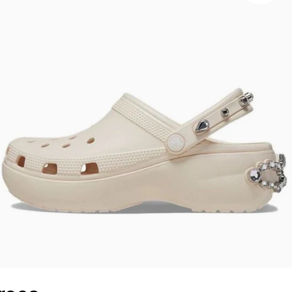 NWT Croc tiara platform